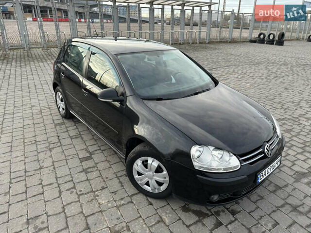 Чорний Фольксваген Гольф, об'ємом двигуна 1.6 л та пробігом 329 тис. км за 4350 $, фото 1 на Automoto.ua