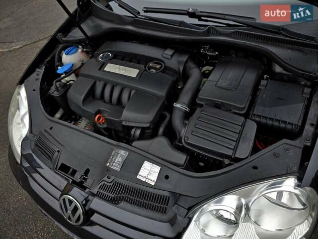 Чорний Фольксваген Гольф, об'ємом двигуна 1.6 л та пробігом 230 тис. км за 6450 $, фото 143 на Automoto.ua