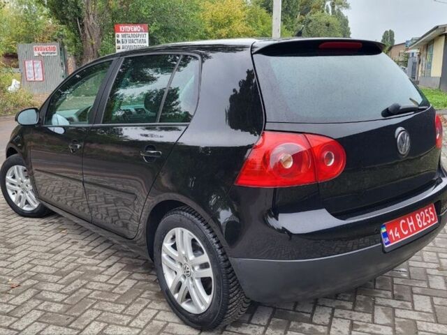 Черный Фольксваген Гольф, объемом двигателя 1.6 л и пробегом 237 тыс. км за 6350 $, фото 5 на Automoto.ua