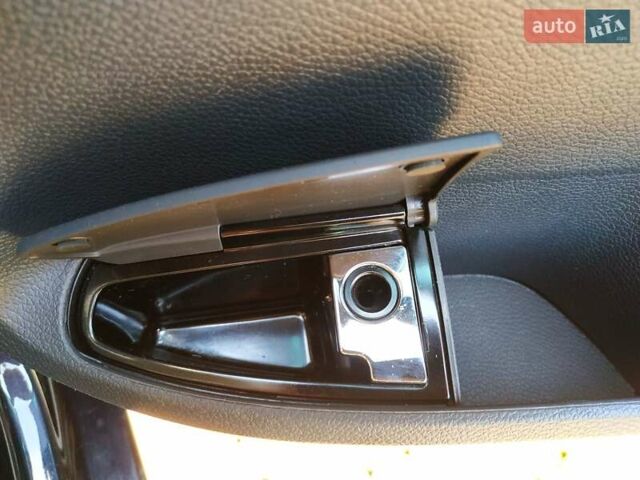 Черный Фольксваген Гольф, объемом двигателя 0 л и пробегом 206 тыс. км за 6400 $, фото 37 на Automoto.ua