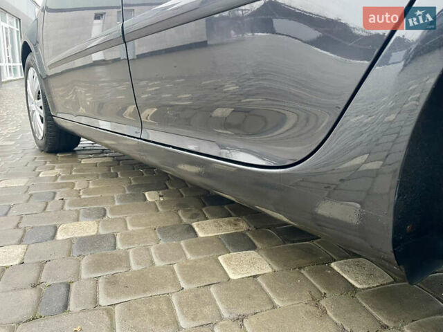 Чорний Фольксваген Гольф, об'ємом двигуна 1.6 л та пробігом 197 тис. км за 5850 $, фото 16 на Automoto.ua