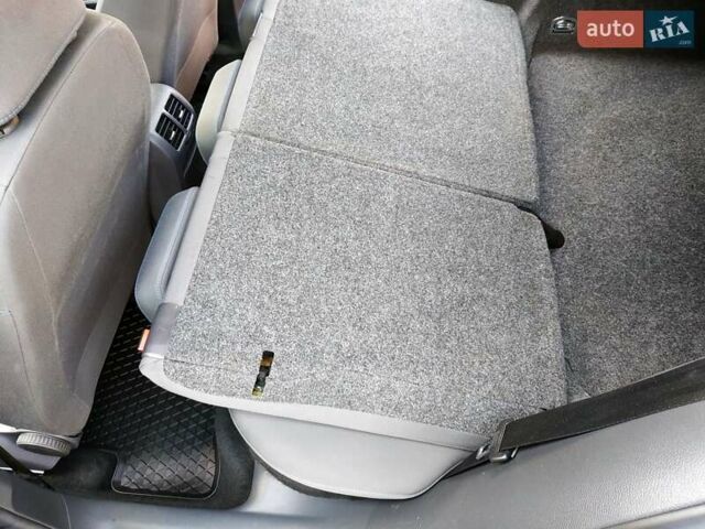 Черный Фольксваген Гольф, объемом двигателя 0 л и пробегом 206 тыс. км за 6400 $, фото 25 на Automoto.ua