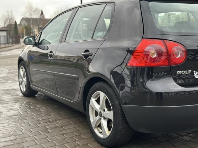 Чорний Фольксваген Гольф, об'ємом двигуна 1.6 л та пробігом 213 тис. км за 6350 $, фото 6 на Automoto.ua