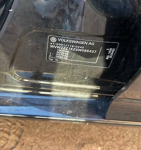 Чорний Фольксваген Гольф, об'ємом двигуна 1.6 л та пробігом 230 тис. км за 7600 $, фото 11 на Automoto.ua