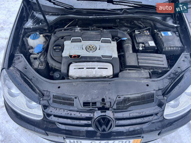 Чорний Фольксваген Гольф, об'ємом двигуна 1.4 л та пробігом 258 тис. км за 5850 $, фото 14 на Automoto.ua