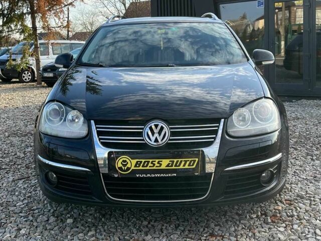 Черный Фольксваген Гольф, объемом двигателя 1.4 л и пробегом 248 тыс. км за 6999 $, фото 1 на Automoto.ua