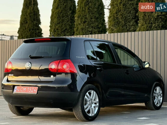 Черный Фольксваген Гольф, объемом двигателя 1.4 л и пробегом 211 тыс. км за 5690 $, фото 45 на Automoto.ua