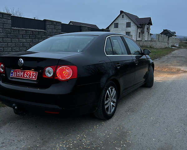 Чорний Фольксваген Гольф, об'ємом двигуна 1.4 л та пробігом 248 тис. км за 6550 $, фото 2 на Automoto.ua