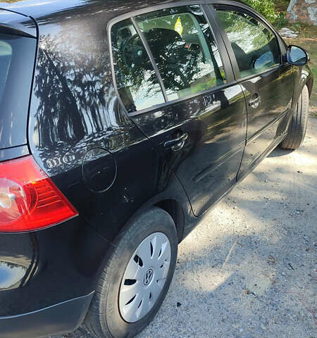 Черный Фольксваген Гольф, объемом двигателя 1.6 л и пробегом 280 тыс. км за 6300 $, фото 3 на Automoto.ua