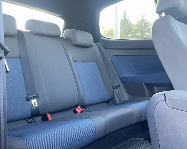 Черный Фольксваген Гольф, объемом двигателя 1.6 л и пробегом 340 тыс. км за 4999 $, фото 15 на Automoto.ua