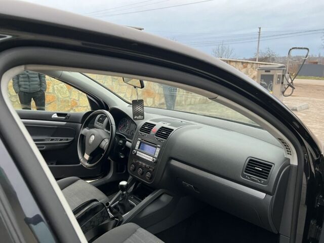 Чорний Фольксваген Гольф, об'ємом двигуна 1.6 л та пробігом 178 тис. км за 5950 $, фото 8 на Automoto.ua