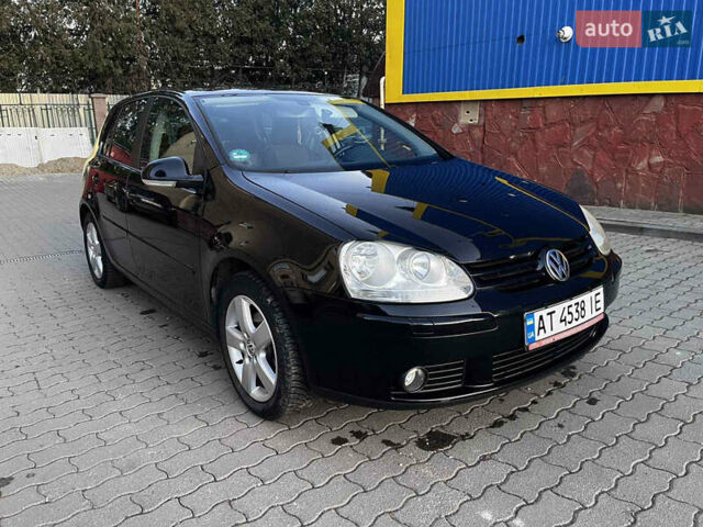 Черный Фольксваген Гольф, объемом двигателя 1.39 л и пробегом 196 тыс. км за 6300 $, фото 6 на Automoto.ua