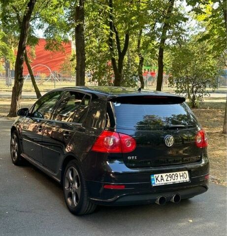 Черный Фольксваген Гольф, объемом двигателя 2 л и пробегом 252 тыс. км за 7200 $, фото 1 на Automoto.ua