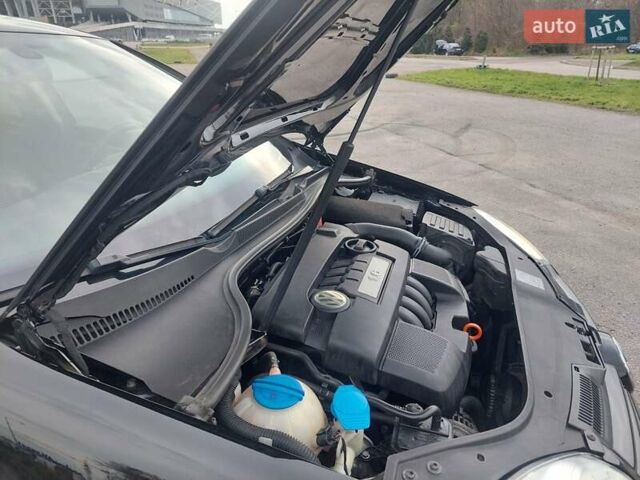 Черный Фольксваген Гольф, объемом двигателя 1.6 л и пробегом 198 тыс. км за 6499 $, фото 34 на Automoto.ua