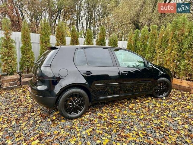 Черный Фольксваген Гольф, объемом двигателя 1.6 л и пробегом 215 тыс. км за 6300 $, фото 27 на Automoto.ua