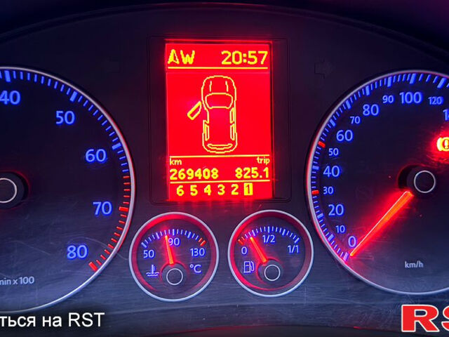 Черный Фольксваген Гольф, объемом двигателя 1.4 л и пробегом 267 тыс. км за 6900 $, фото 11 на Automoto.ua