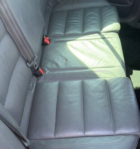 Черный Фольксваген Гольф, объемом двигателя 1.97 л и пробегом 158 тыс. км за 7300 $, фото 6 на Automoto.ua