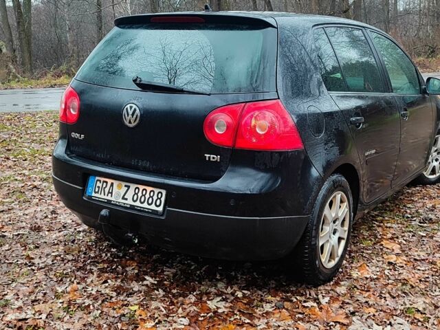 Черный Фольксваген Гольф, объемом двигателя 1.9 л и пробегом 285 тыс. км за 3250 $, фото 4 на Automoto.ua