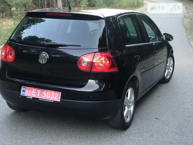 Черный Фольксваген Гольф, объемом двигателя 1.4 л и пробегом 206 тыс. км за 5900 $, фото 11 на Automoto.ua