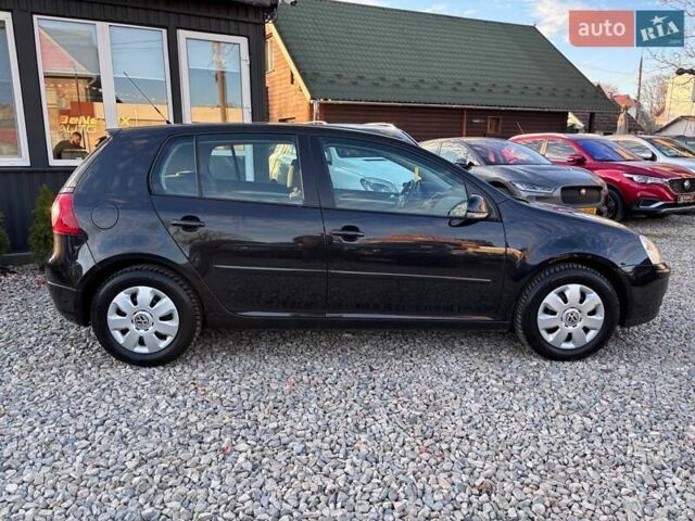 Чорний Фольксваген Гольф, об'ємом двигуна 1.6 л та пробігом 198 тис. км за 6999 $, фото 7 на Automoto.ua
