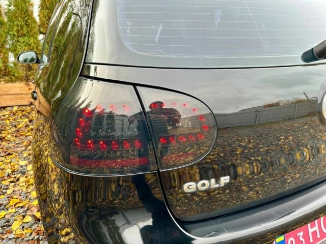 Черный Фольксваген Гольф, объемом двигателя 1.6 л и пробегом 215 тыс. км за 6300 $, фото 8 на Automoto.ua