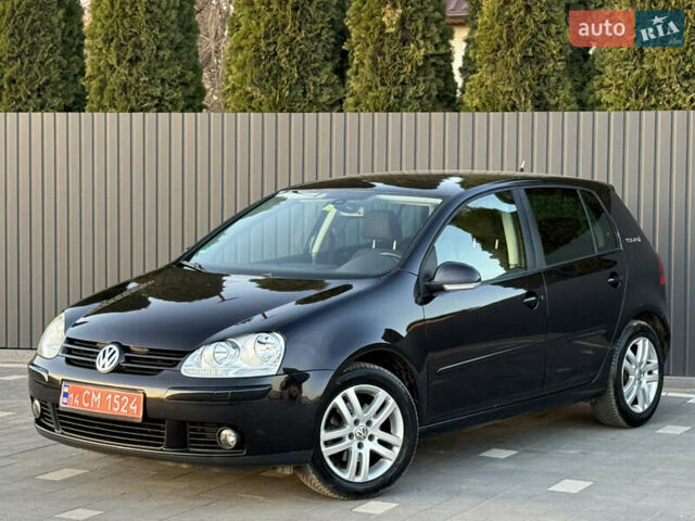 Черный Фольксваген Гольф, объемом двигателя 1.4 л и пробегом 211 тыс. км за 5690 $, фото 5 на Automoto.ua
