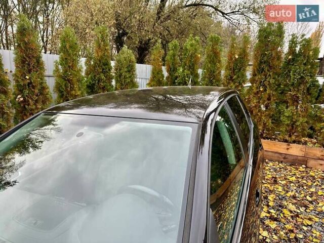 Черный Фольксваген Гольф, объемом двигателя 1.6 л и пробегом 215 тыс. км за 6300 $, фото 29 на Automoto.ua