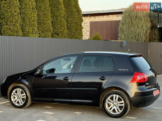 Черный Фольксваген Гольф, объемом двигателя 1.4 л и пробегом 211 тыс. км за 5690 $, фото 36 на Automoto.ua