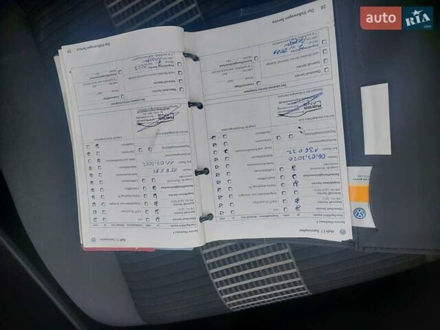 Черный Фольксваген Гольф, объемом двигателя 1.6 л и пробегом 198 тыс. км за 6499 $, фото 20 на Automoto.ua