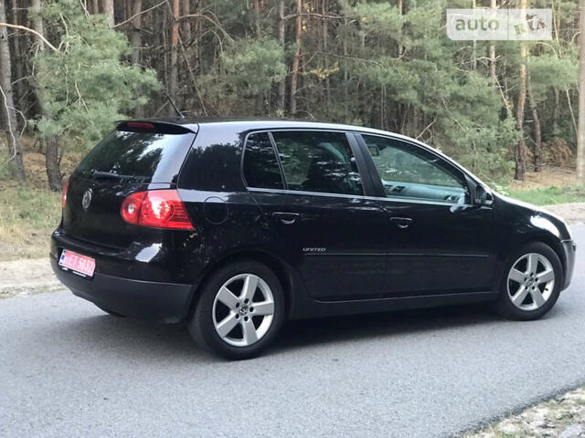 Черный Фольксваген Гольф, объемом двигателя 1.4 л и пробегом 206 тыс. км за 5900 $, фото 13 на Automoto.ua