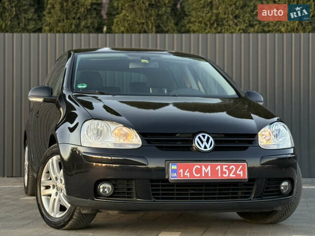 Черный Фольксваген Гольф, объемом двигателя 1.4 л и пробегом 211 тыс. км за 5690 $, фото 28 на Automoto.ua