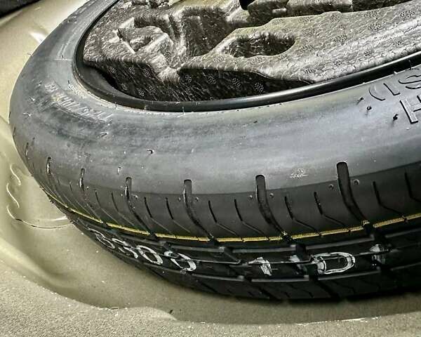 Черный Фольксваген Гольф, объемом двигателя 1.6 л и пробегом 215 тыс. км за 6300 $, фото 91 на Automoto.ua