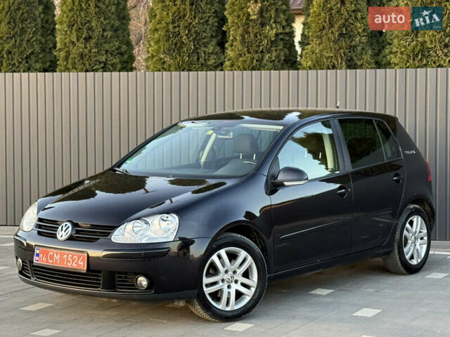 Черный Фольксваген Гольф, объемом двигателя 1.4 л и пробегом 211 тыс. км за 5690 $, фото 4 на Automoto.ua