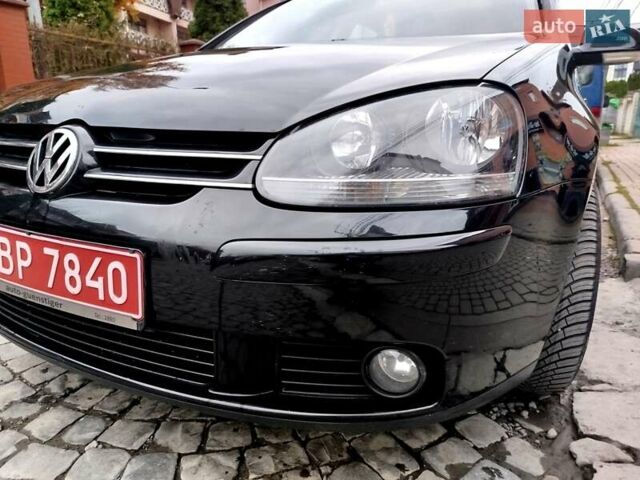 Черный Фольксваген Гольф, объемом двигателя 1.4 л и пробегом 230 тыс. км за 5999 $, фото 8 на Automoto.ua