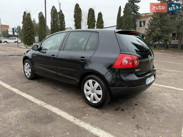 Черный Фольксваген Гольф, объемом двигателя 1.6 л и пробегом 226 тыс. км за 6950 $, фото 4 на Automoto.ua