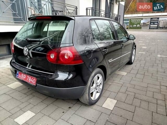 Черный Фольксваген Гольф, объемом двигателя 1.4 л и пробегом 230 тыс. км за 5999 $, фото 5 на Automoto.ua