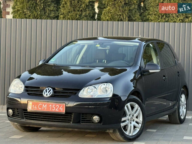 Черный Фольксваген Гольф, объемом двигателя 1.4 л и пробегом 211 тыс. км за 5690 $, фото 13 на Automoto.ua
