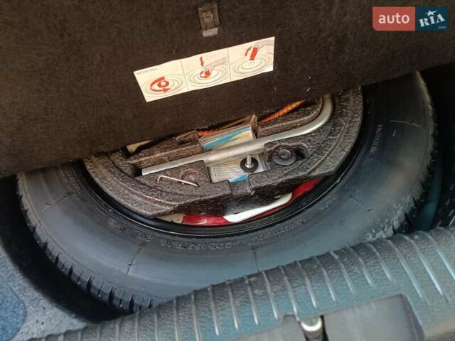 Чорний Фольксваген Гольф, об'ємом двигуна 1.97 л та пробігом 256 тис. км за 8400 $, фото 3 на Automoto.ua