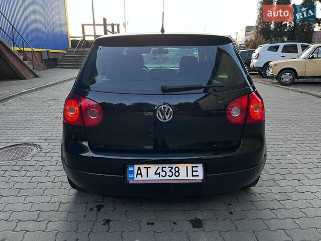 Черный Фольксваген Гольф, объемом двигателя 1.39 л и пробегом 196 тыс. км за 6300 $, фото 8 на Automoto.ua