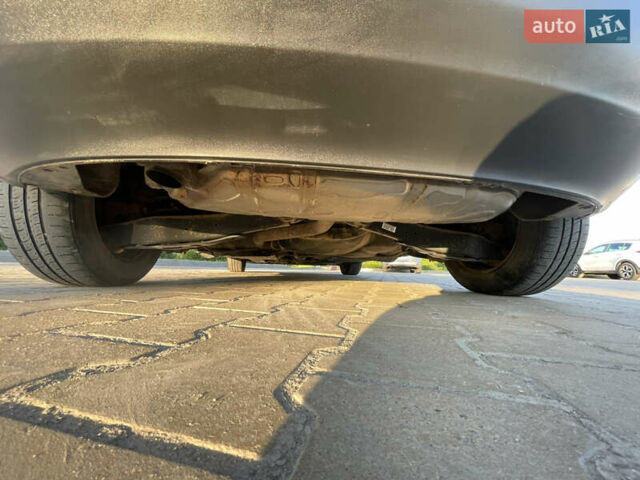 Черный Фольксваген Гольф, объемом двигателя 1.6 л и пробегом 340 тыс. км за 4999 $, фото 42 на Automoto.ua