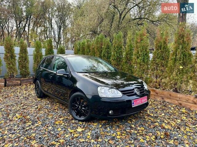 Черный Фольксваген Гольф, объемом двигателя 1.6 л и пробегом 215 тыс. км за 6300 $, фото 104 на Automoto.ua