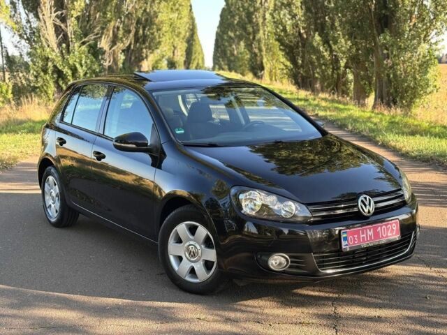 Черный Фольксваген Гольф, объемом двигателя 0 л и пробегом 160 тыс. км за 8300 $, фото 1 на Automoto.ua