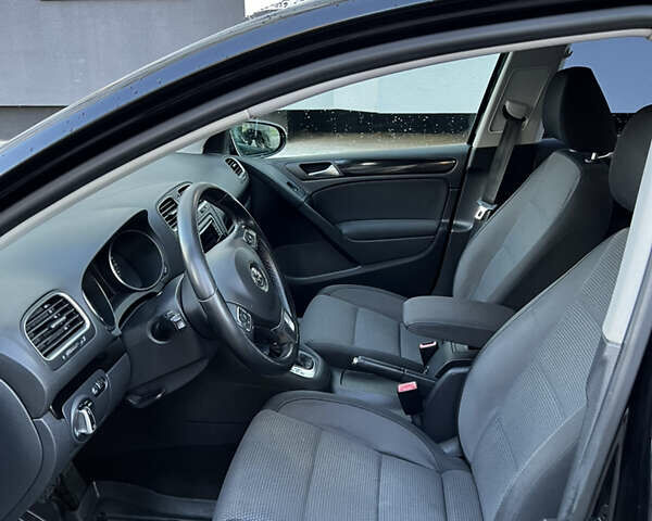 Чорний Фольксваген Гольф, об'ємом двигуна 1.39 л та пробігом 231 тис. км за 8700 $, фото 14 на Automoto.ua