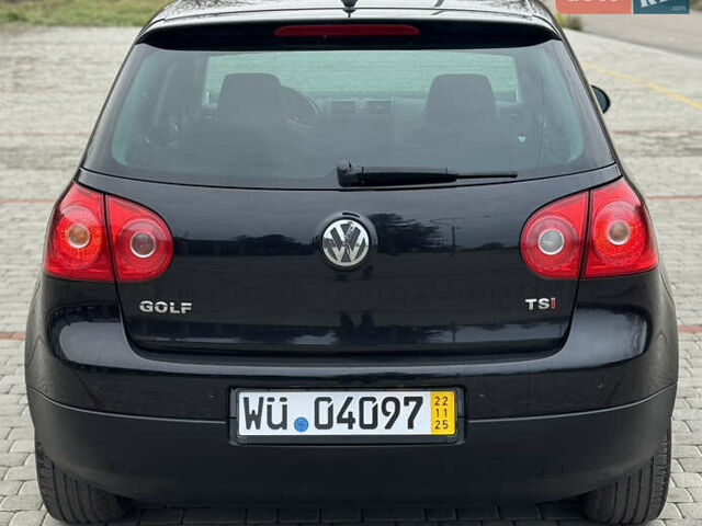 Черный Фольксваген Гольф, объемом двигателя 1.4 л и пробегом 184 тыс. км за 5950 $, фото 4 на Automoto.ua