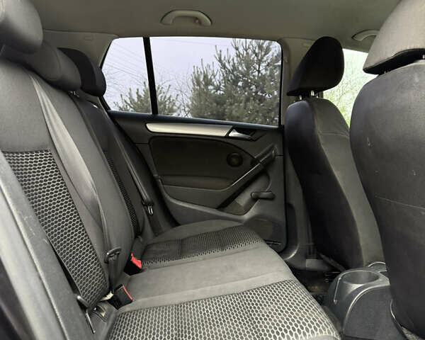 Черный Фольксваген Гольф, объемом двигателя 1.97 л и пробегом 290 тыс. км за 6200 $, фото 11 на Automoto.ua