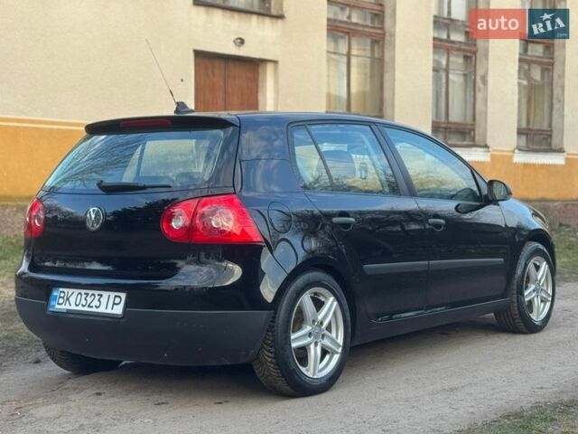 Чорний Фольксваген Гольф, об'ємом двигуна 1.4 л та пробігом 260 тис. км за 4444 $, фото 37 на Automoto.ua