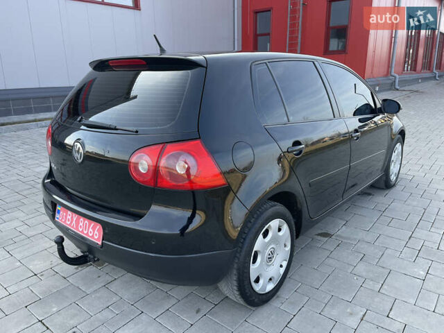 Чорний Фольксваген Гольф, об'ємом двигуна 1.4 л та пробігом 212 тис. км за 5399 $, фото 44 на Automoto.ua