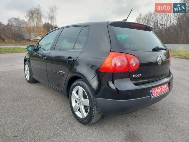Черный Фольксваген Гольф, объемом двигателя 1.6 л и пробегом 198 тыс. км за 6499 $, фото 11 на Automoto.ua