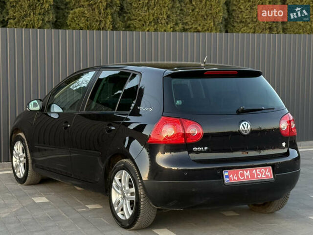 Черный Фольксваген Гольф, объемом двигателя 1.4 л и пробегом 211 тыс. км за 5690 $, фото 35 на Automoto.ua