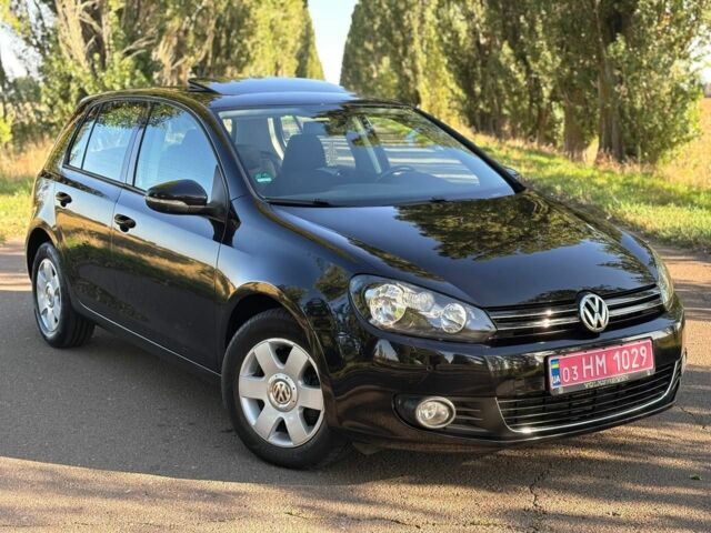 Черный Фольксваген Гольф, объемом двигателя 0 л и пробегом 160 тыс. км за 8300 $, фото 2 на Automoto.ua